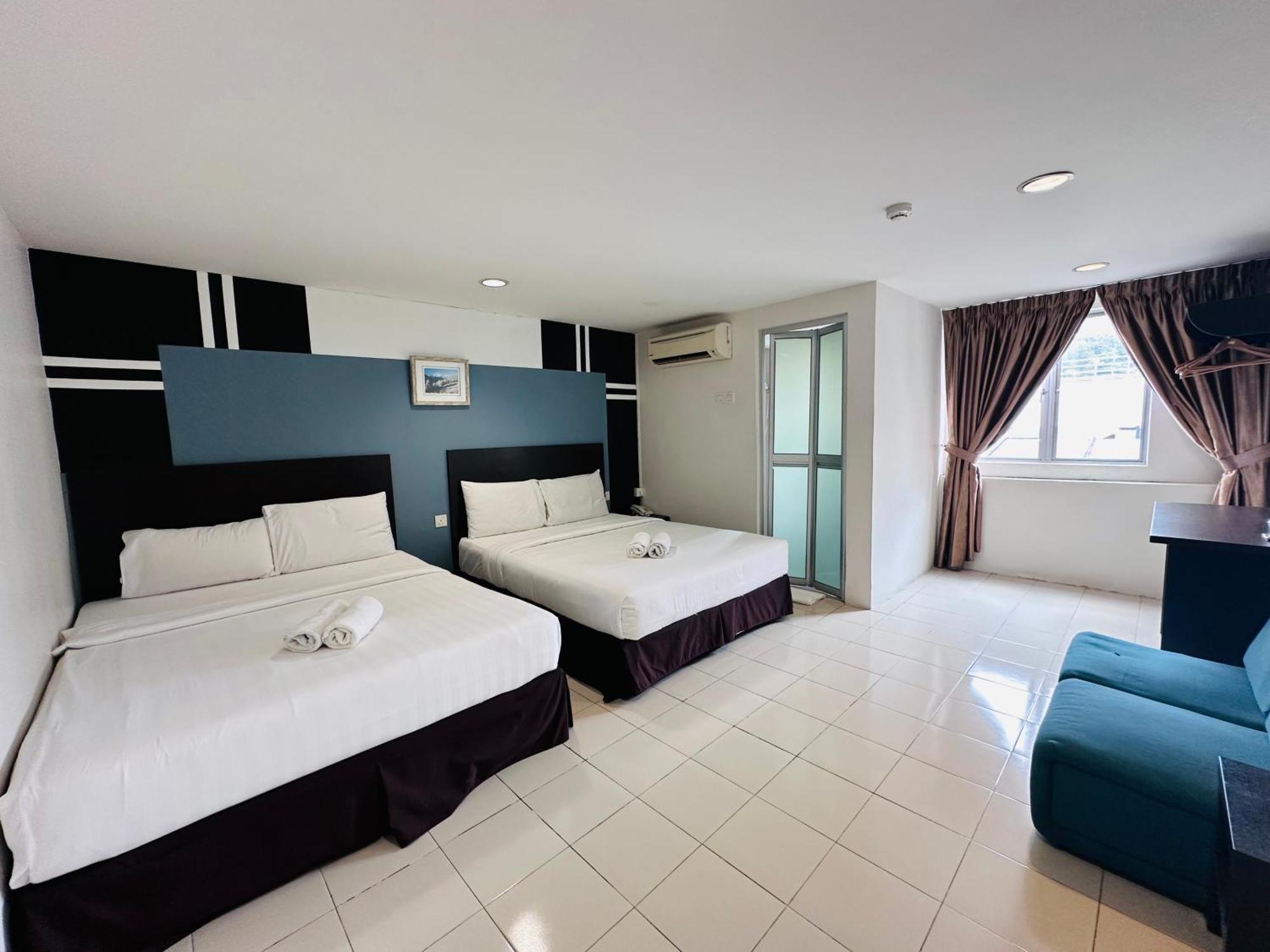 Your Hotel Кланг Экстерьер фото