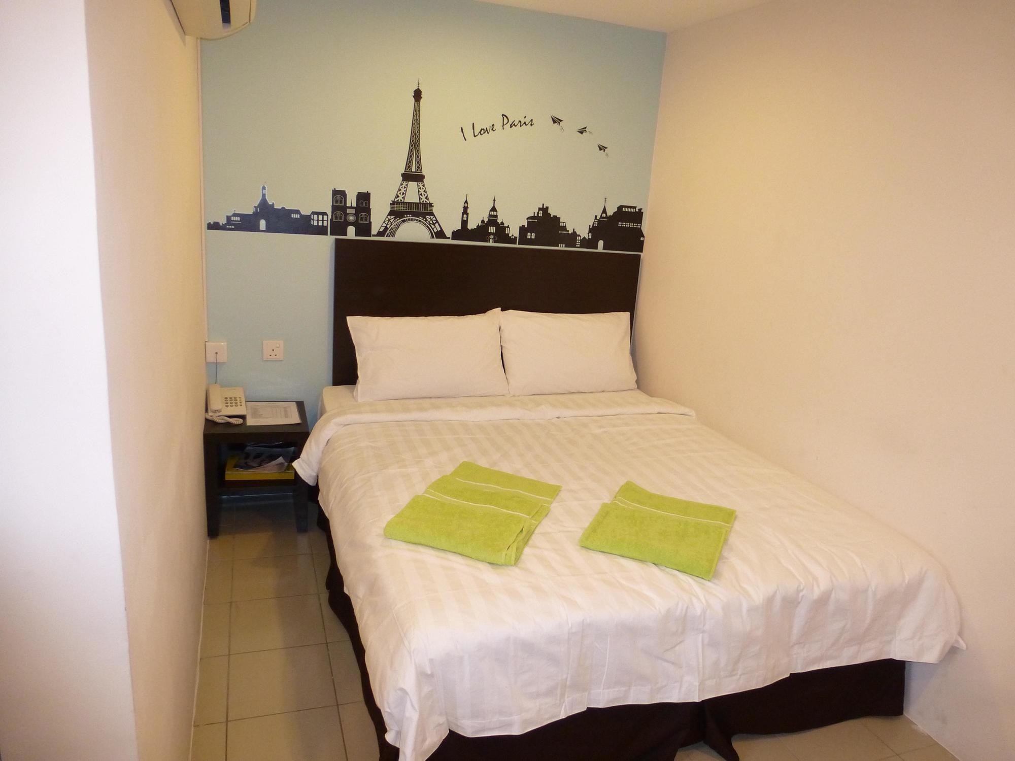 Your Hotel Кланг Экстерьер фото